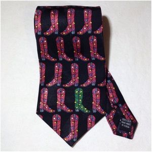 Men's 100% Silk Roper Neck Tie